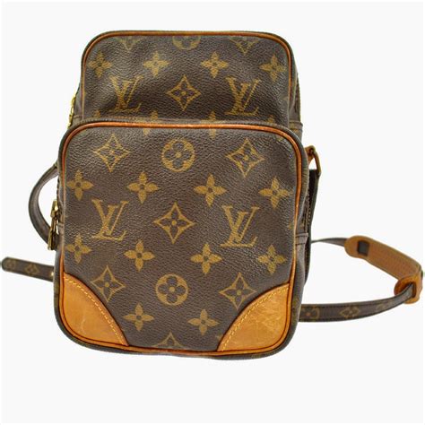 louis vuitton ladies sling bag